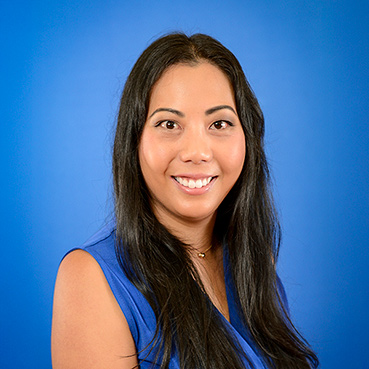 headshot of Linda Nguyen