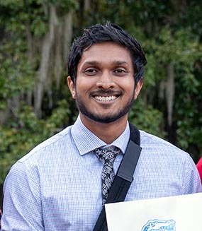 head shoulders shot of Namindu